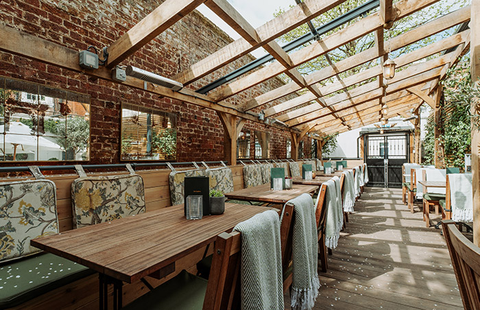 cas-2025-remodel-engineerlondon-groupbooking-pergola-img-.jpg